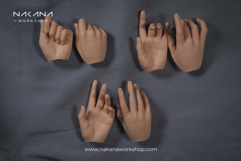 1/3 Female Hands