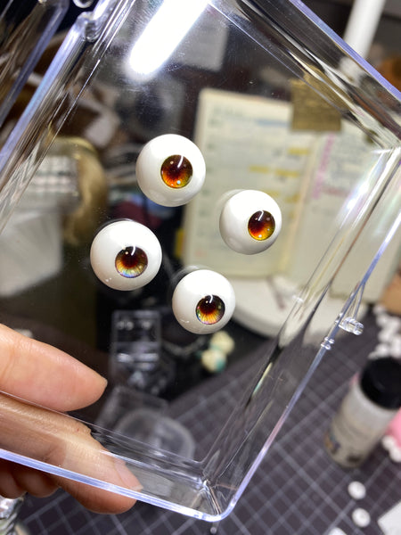 14/6 mm Doll eyes (1/3 scale) - ‘Jelly beans’